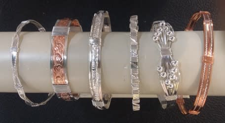 From Wire to Wearable: Bracelet and Pendant with Lorelle Photo