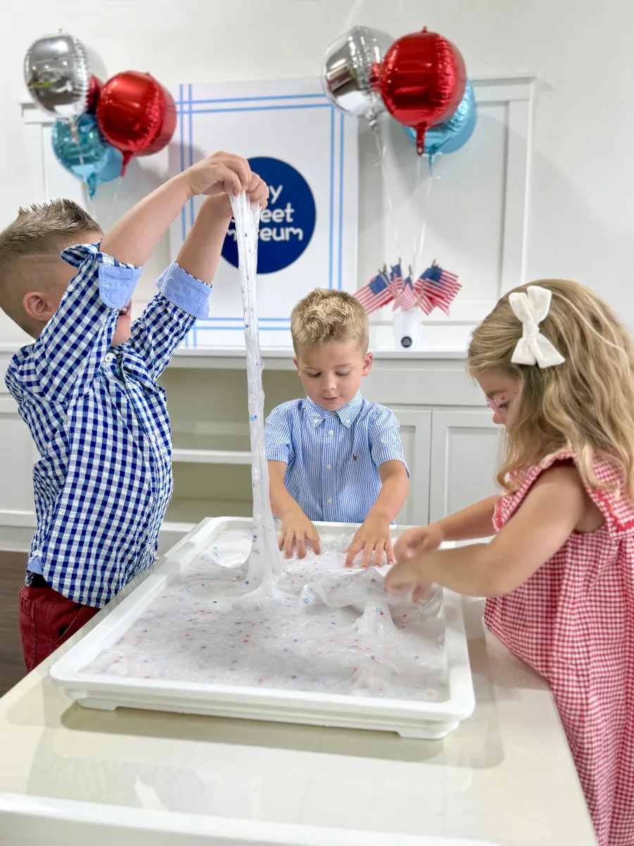 GREAT AMERICAN SLIME - PLAY STREET MUSEUM WEST U Photo