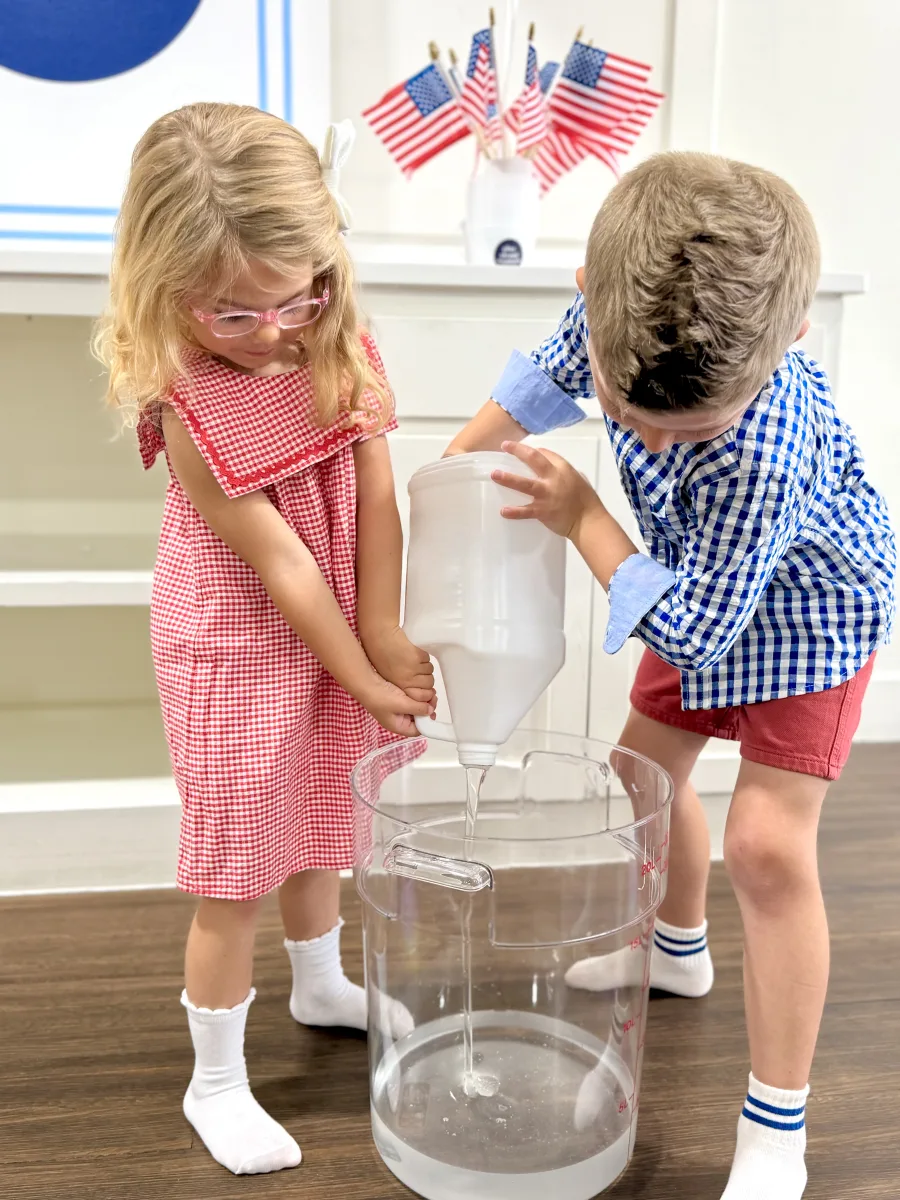 GREAT AMERICAN SLIME - PLAY STREET MUSEUM WEST U Photo