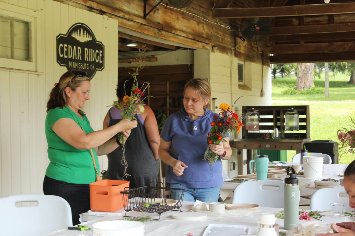Cedar Ridge Trails - Handbuilding: Floral Planter Photo