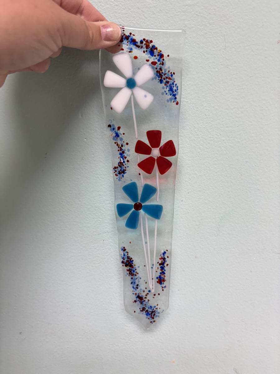 Fused Glass Liberty Blooms Garden Stakes Photo