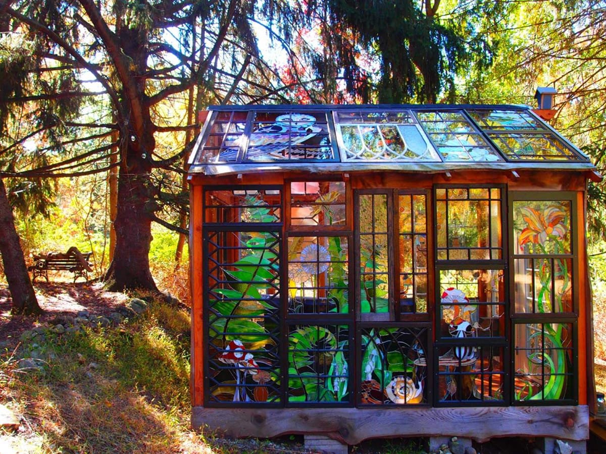 Stained Glass Retreat in the ArtBnb Photo