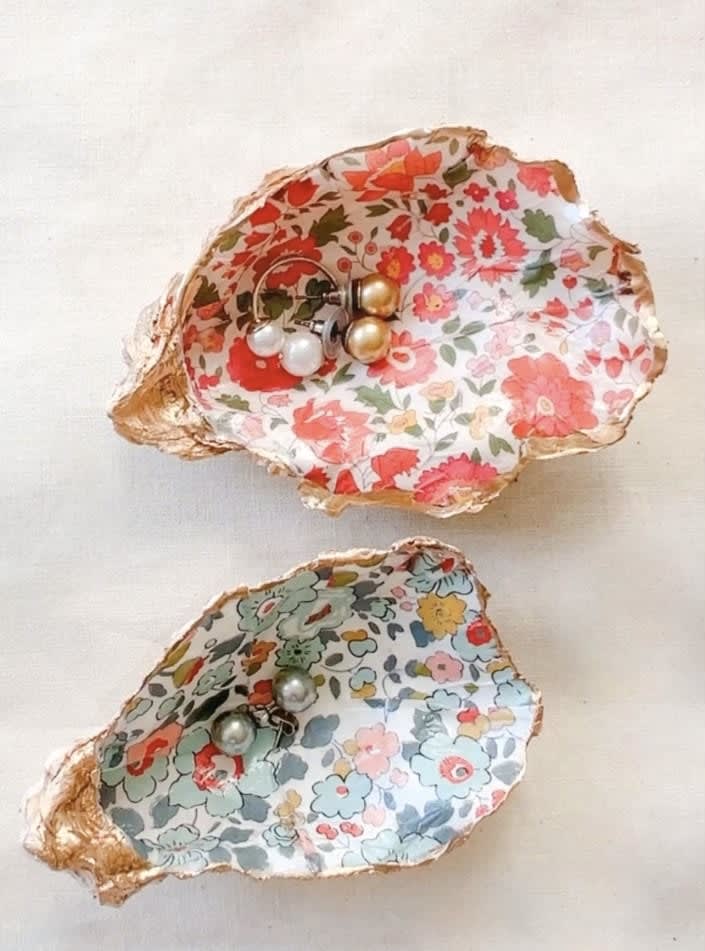 Craft Night: Shell Trinket Dish 🦪💖 Photo