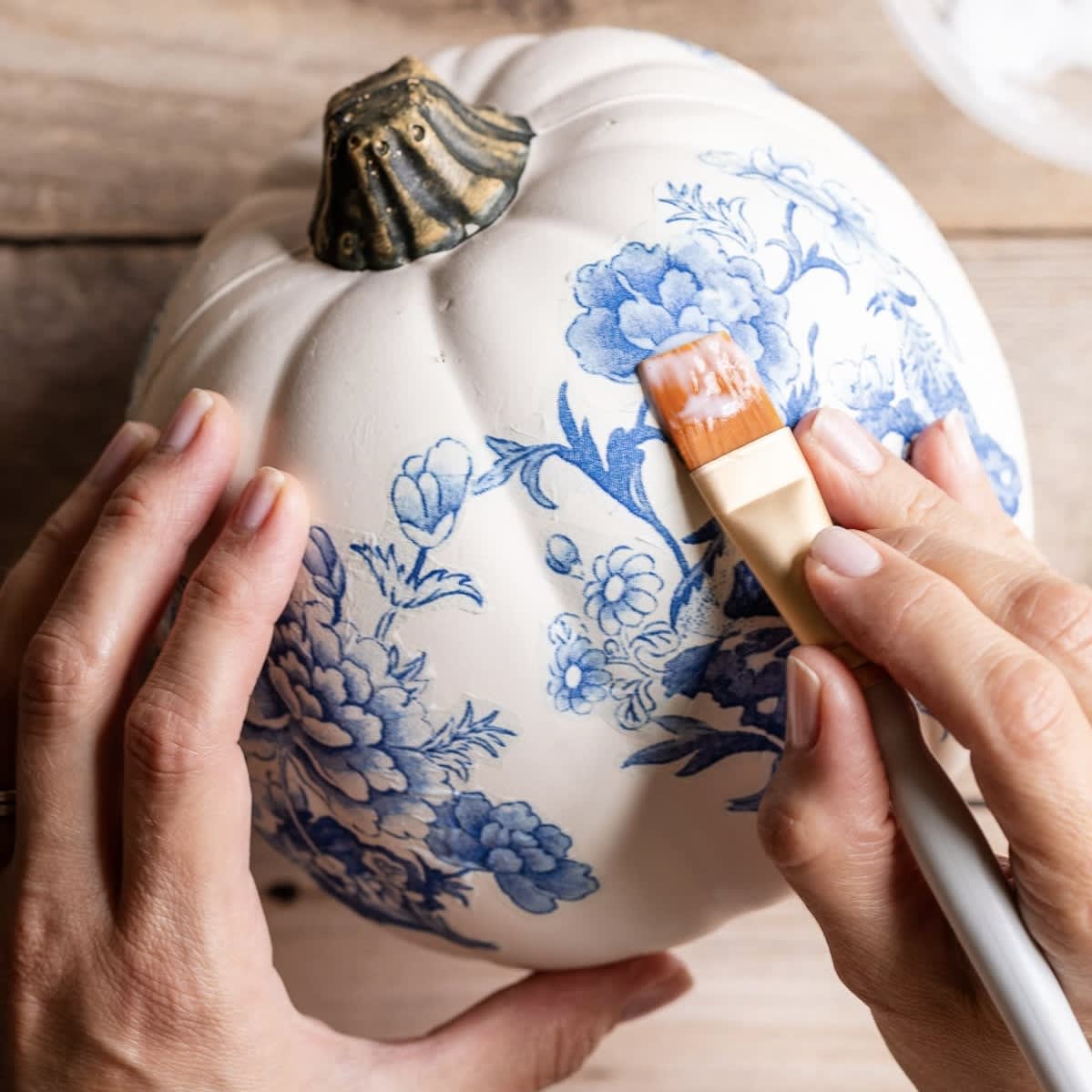 "Pumpkin Centerpiece" Decoupage Class Photo