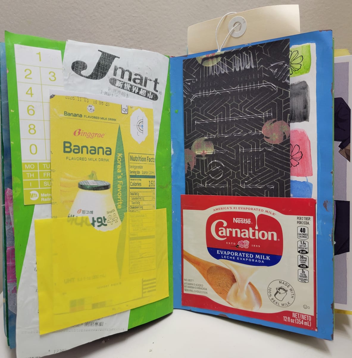 Meet & Make: Junk Journaling (Adults) Photo
