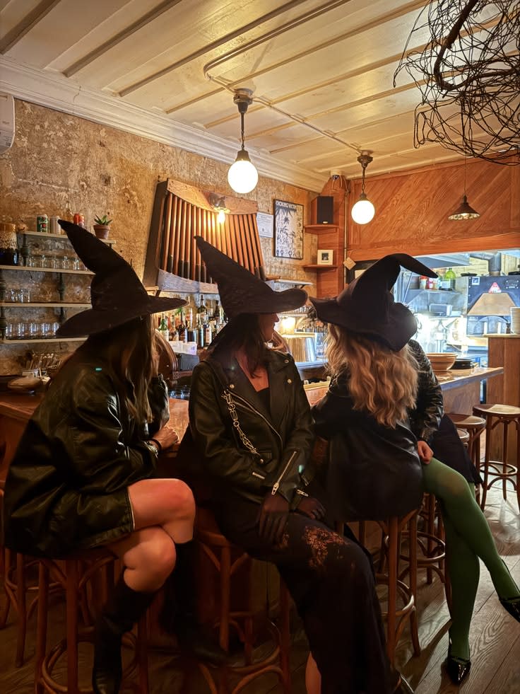 Witches' Night Out! Sip & Paint Photo