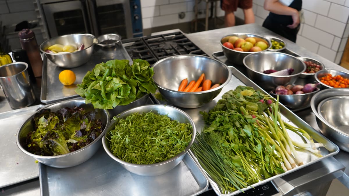 LEARN TO COOK: A 10-Week Pro Series Photo