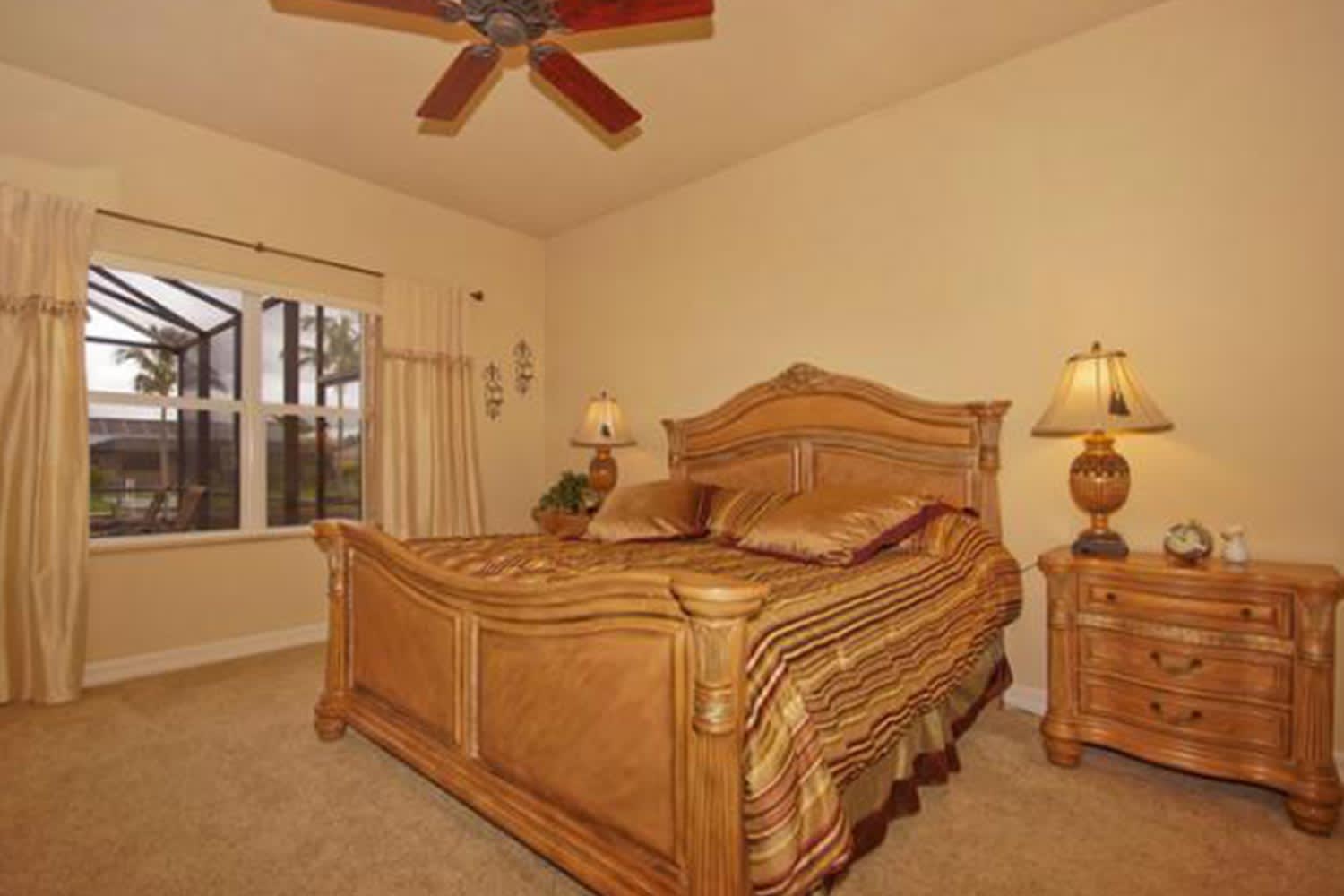Fort (DFW) Myers ticket - booking call Dallas (RSW) the by