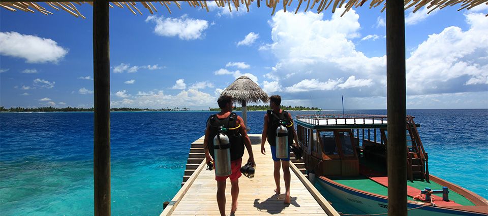 Six Senses Laamu jetty at diving school