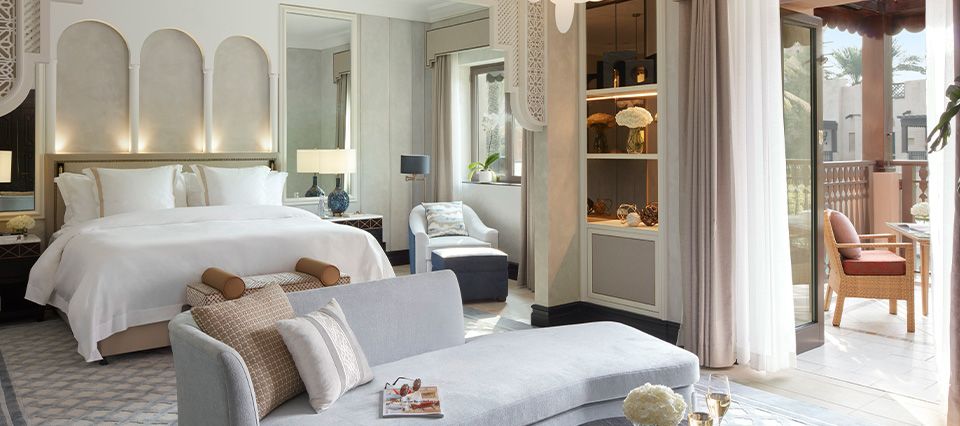 Arabian Summerhouse Superior Suite at Jumeirah Dar Al Masyaf