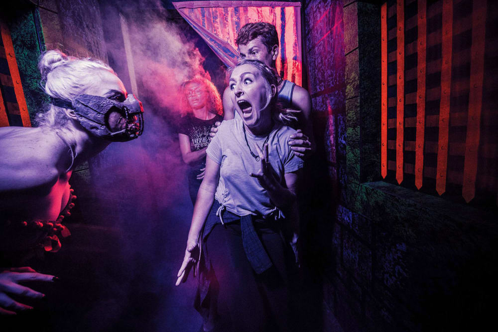 A Complete Guide to Halloween Horror Nights at Universal Orlando Resort ...