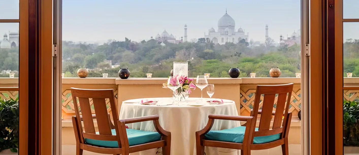 Best luxury hotels in Agra, India