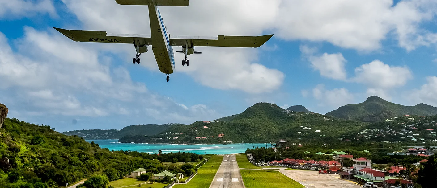 When is the best time to visit St. Barts?
