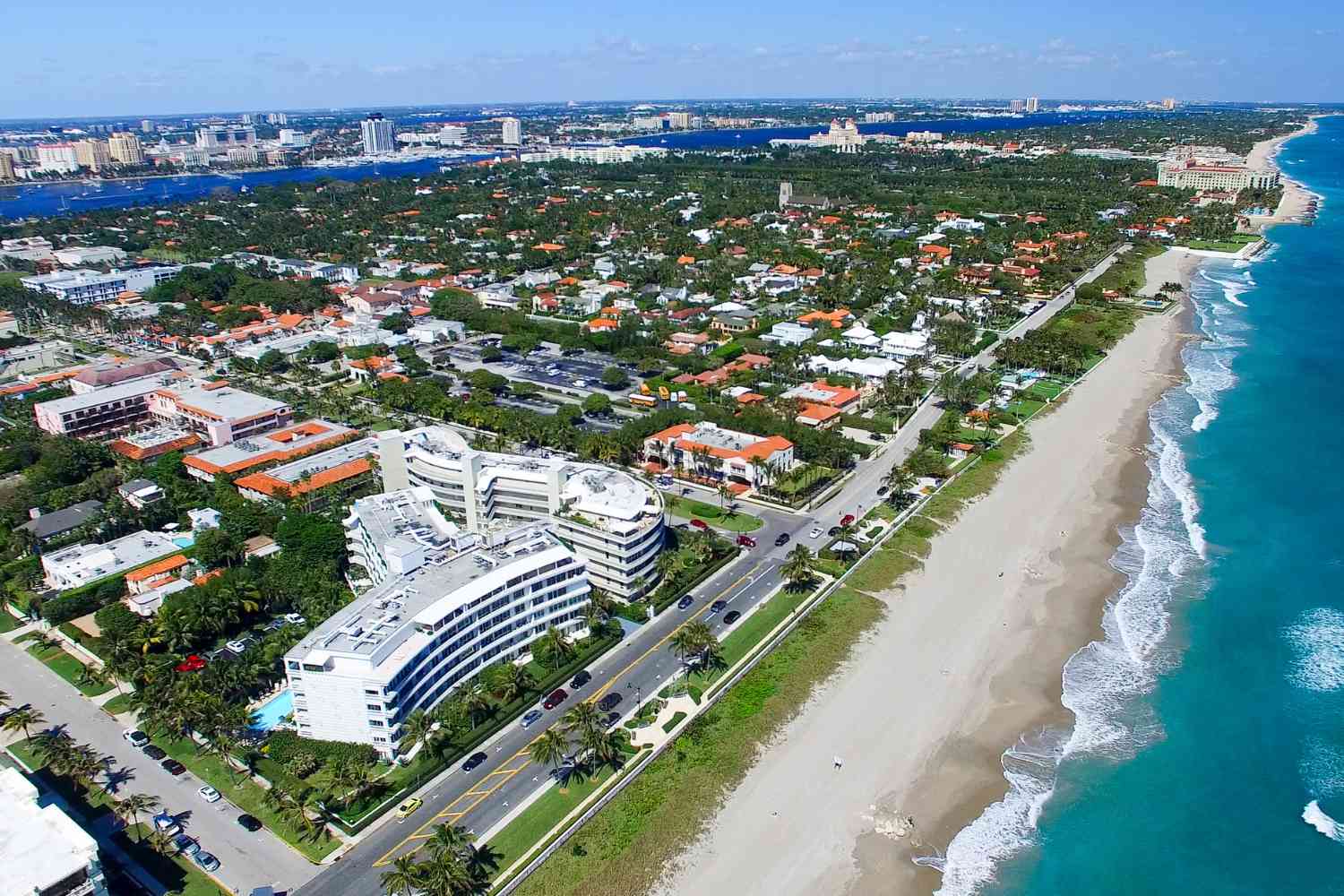 10 REASONS WHY PEOPLE LOVE PALM BEACH GARDENS FLORIDA USA 