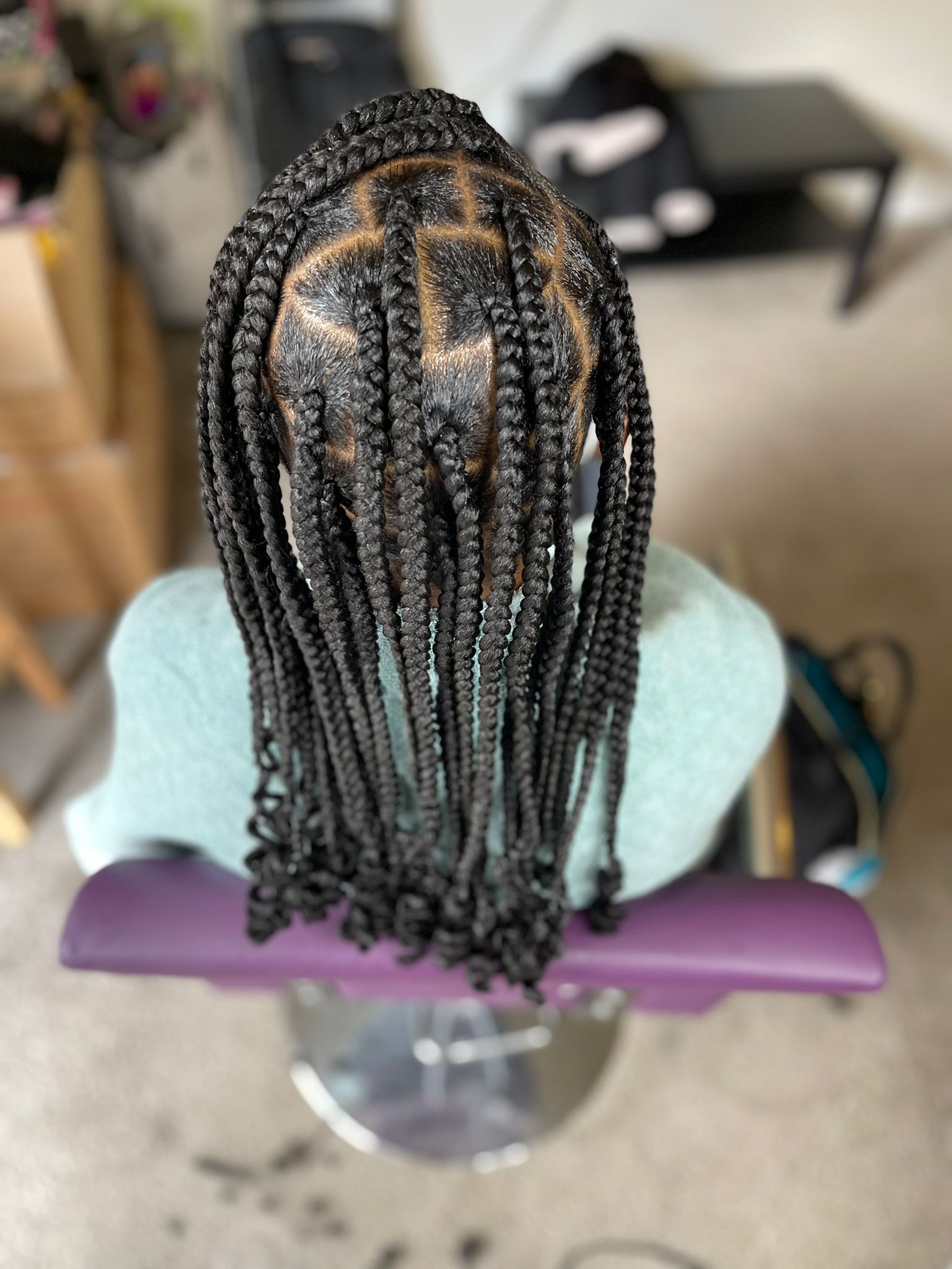 Knotless braids 