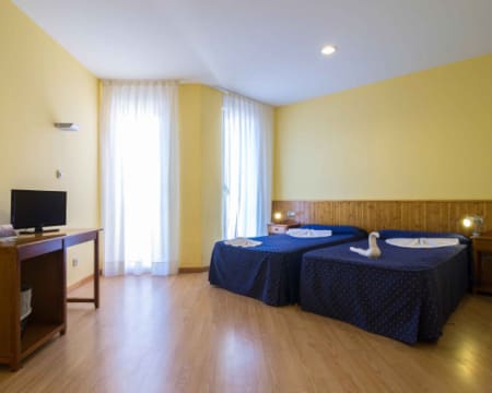 Hotel Isabel de Segura*** Hotel Isabel de Segura***