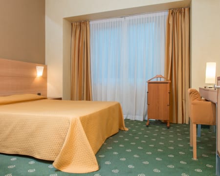 Uma Noite Em Um Quarto Duplo Standard | Hotel Catania Ognina*** Uma Noite Em Um Quarto Duplo Standard | Hotel Catania Ognina***