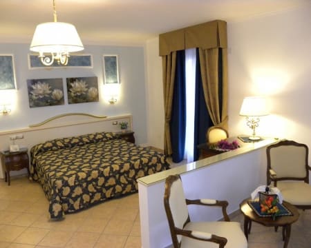 Hotel Ristorante Borgo la Tana***