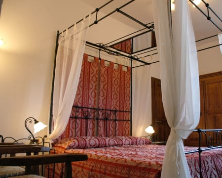 Palazzo Tarlati - Hotel de Charme