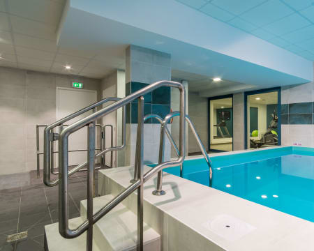 Néméa Tours*** | Estadia de 1 Noite