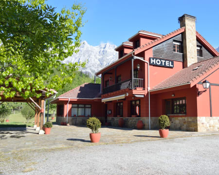 Hotel Restaurante El Jisu | Estadia de 1 Noite