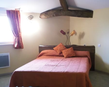Uma Noite Em Um Quarto Duplo Standard | Chambre D'Hôte Fonbeilhe