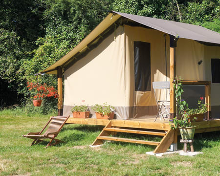 Acampar Durante A Noite | Le Domaine Du Vigneau Acampar Durante A Noite | Le Domaine Du Vigneau
