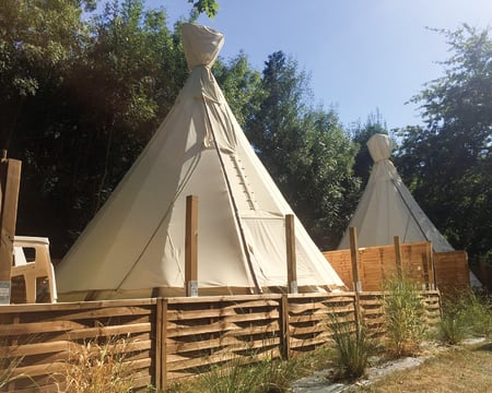 Uma Noite Em Teepee | Camping Les Rives De Grand Lieu Uma Noite Em Teepee | Camping Les Rives De Grand Lieu