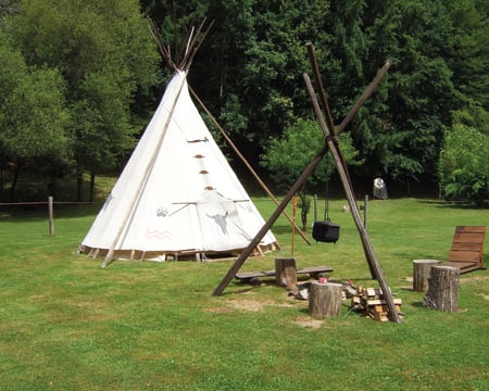 Uma Noite Em Teepee | Cabane & Tipis De L'Auvézère Uma Noite Em Teepee | Cabane & Tipis De L'Auvézère