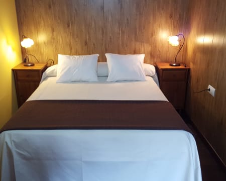 Hostal Restaurant Pous de la Neu | Estadia de 1 Noite Hostal Restaurant Pous de la Neu | Estadia de 1 Noite