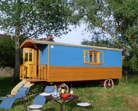 Uma Noite Em Um Quarto Duplo Caravan | Gîte Roulottes Belle Époqu