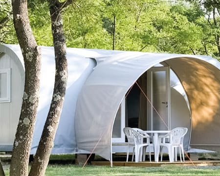 Uma Noite No Coco Doce | Domaine Des Chênes Verts**** Uma Noite No Coco Doce | Domaine Des Chênes Verts****