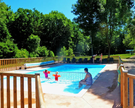 Camping Au Mica*** | 1 Noite em Família em Lodge Camping Au Mica*** | 1 Noite em Família em Lodge