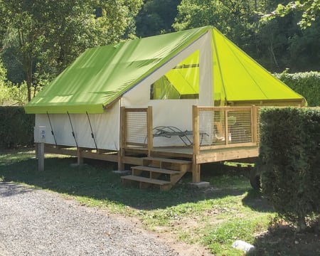 Camping Les Eaux Chaudes | Estadia de 1 Noite Camping Les Eaux Chaudes | Estadia de 1 Noite