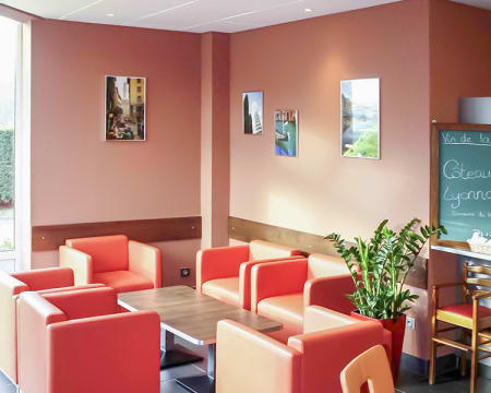 Hôtel Ibis Lyon Sud Chasse-Sur-Rhône***