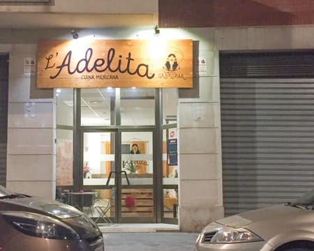 Entrada | L'Adelita Entrada | L'Adelita
