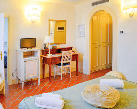 Hotel il Poeta****
