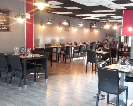 Restaurant La Locomotive | Jantar para Dois Restaurant La Locomotive | Jantar para Dois