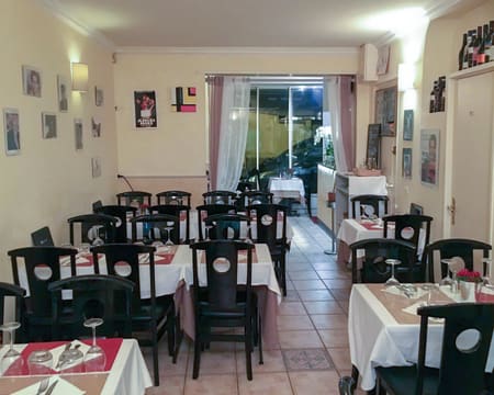 La Locandina di Napoli | Jantar a Dois La Locandina di Napoli | Jantar a Dois