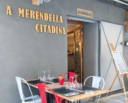 Plano | A Merendella Citadina Plano | A Merendella Citadina