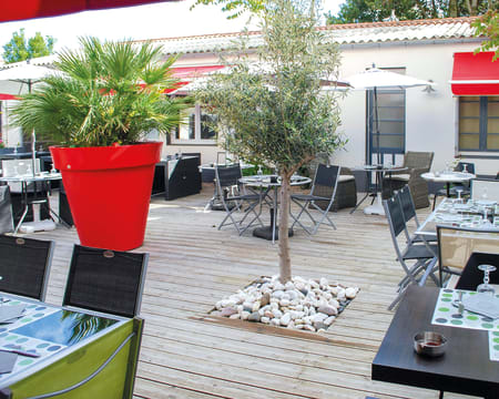 Hôtel Restaurant Le Chêne Vert*** | Jantar para Dois Hôtel Restaurant Le Chêne Vert*** | Jantar para Dois