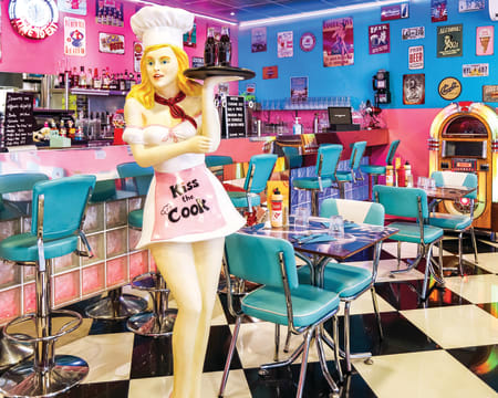 Uma Entrada | V8 American Diner Uma Entrada | V8 American Diner