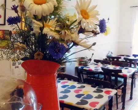 Nook Cafe & Restaurant | Jantar para Dois Nook Cafe & Restaurant | Jantar para Dois