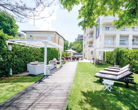 Le Rose Suite Hotel****