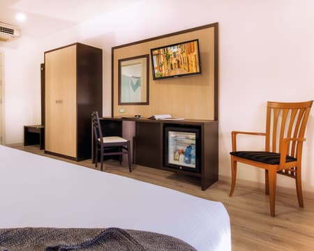 Cdh Hotel Modena****