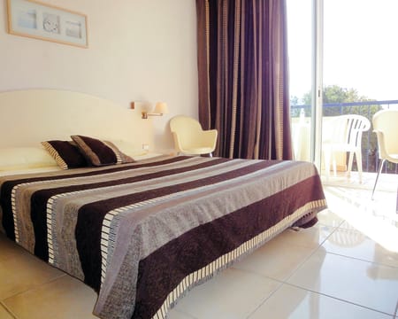 Hôtel Centre Plage**