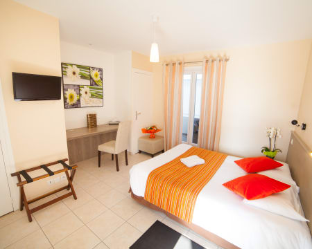 Brit Hotel Lannion** Brit Hotel Lannion**