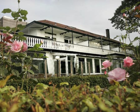 Uma Noite Em Um Quarto Standard | Hotel Oranjeoord