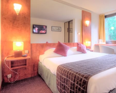 Uma Noite Em Um Quarto Standard | Hôtel-Restaurant Des Acacias Li