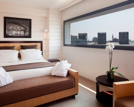 Crowne Plaza Lille - Euralille | Estadia de 2 Noites Crowne Plaza Lille - Euralille | Estadia de 2 Noites